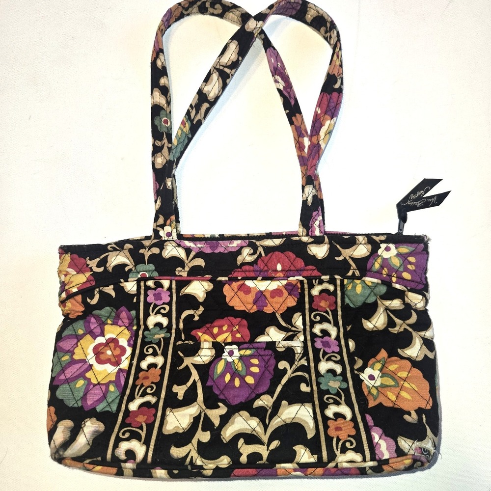 Vera Bradley Quilted Floral Mutlcolored Shoulder Bag Purse Zip Closure Pockets